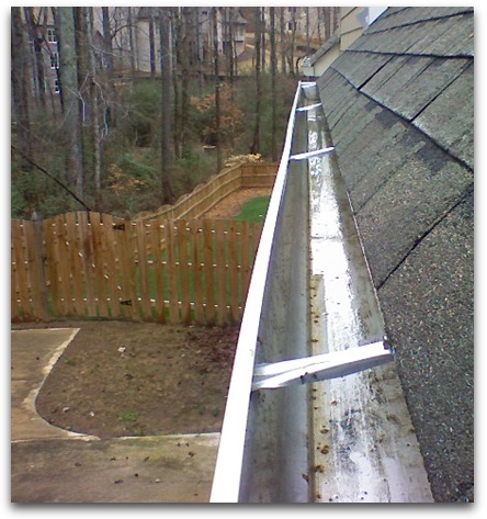 roof-gutter-cleaners.jpg